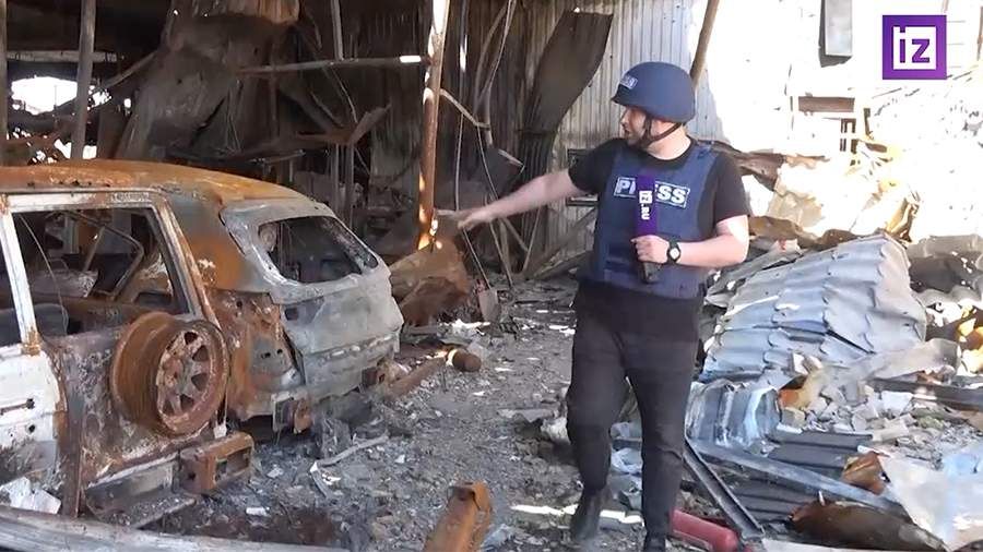 Военкор «Известий» показал разрушенную базу ВСУ и боевиков в Мариуполе
