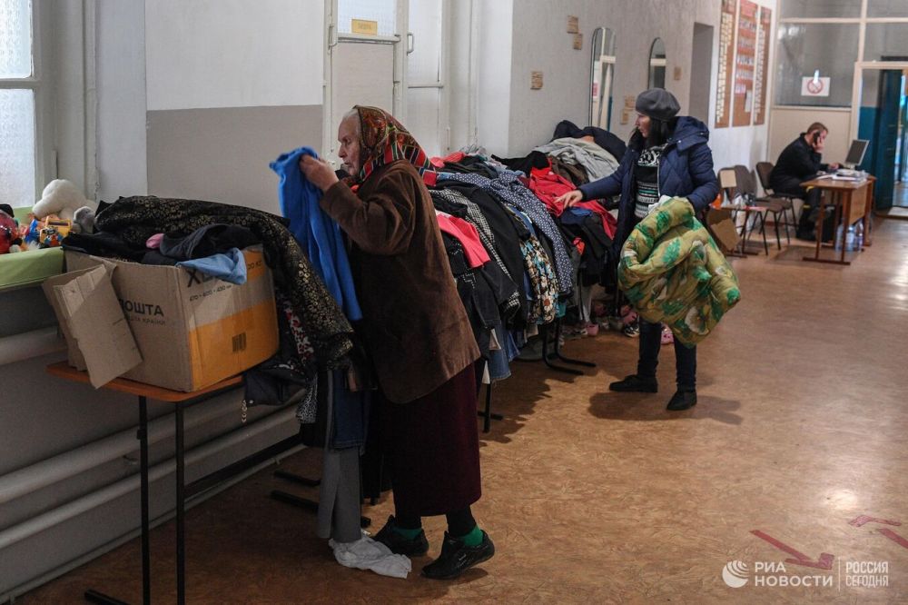 ВС России уничтожили две пусковые установки комплекса "Точка-У" на Украине ВС России уничтожили две пусковые установки комплекса "Точка-У" на Украине