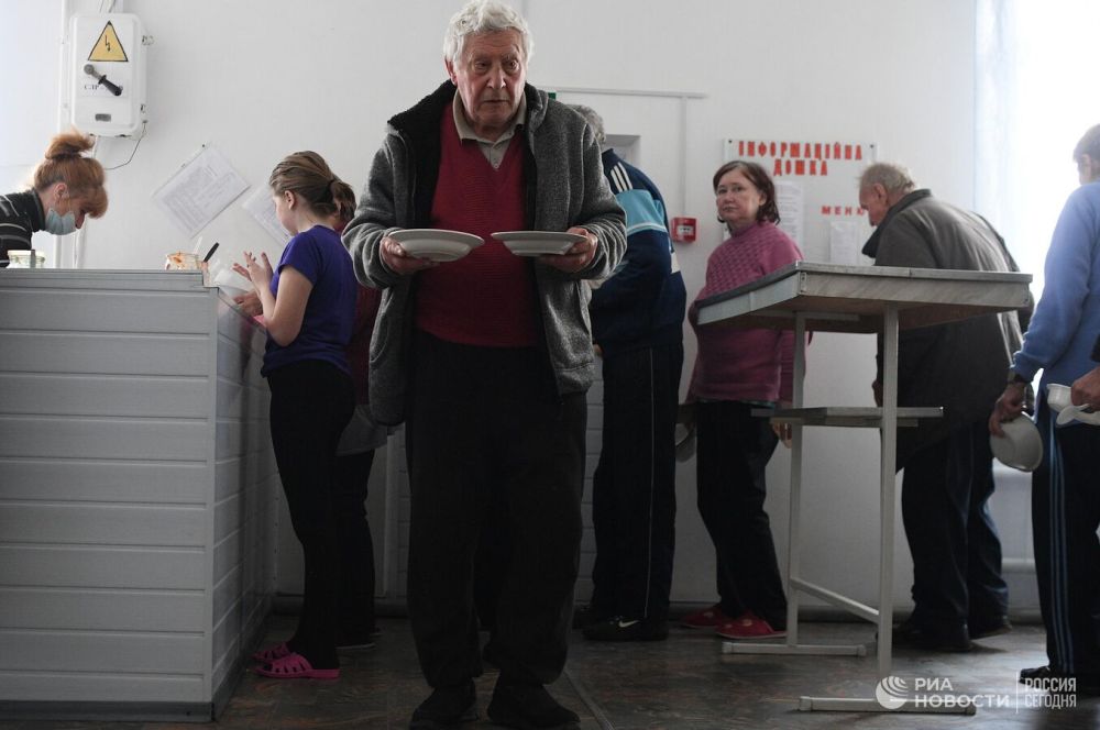ВС России уничтожили две пусковые установки комплекса "Точка-У" на Украине ВС России уничтожили две пусковые установки комплекса "Точка-У" на Украине