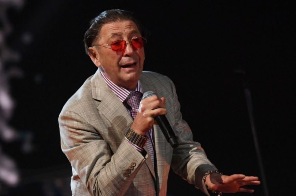 Лепс рассказал, почему приехал в Донбасс