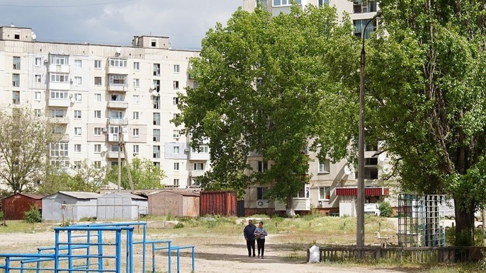 Работы ведутся сразу по нескольким направлениям: Как восстанавливают освобожденный город Рубежное