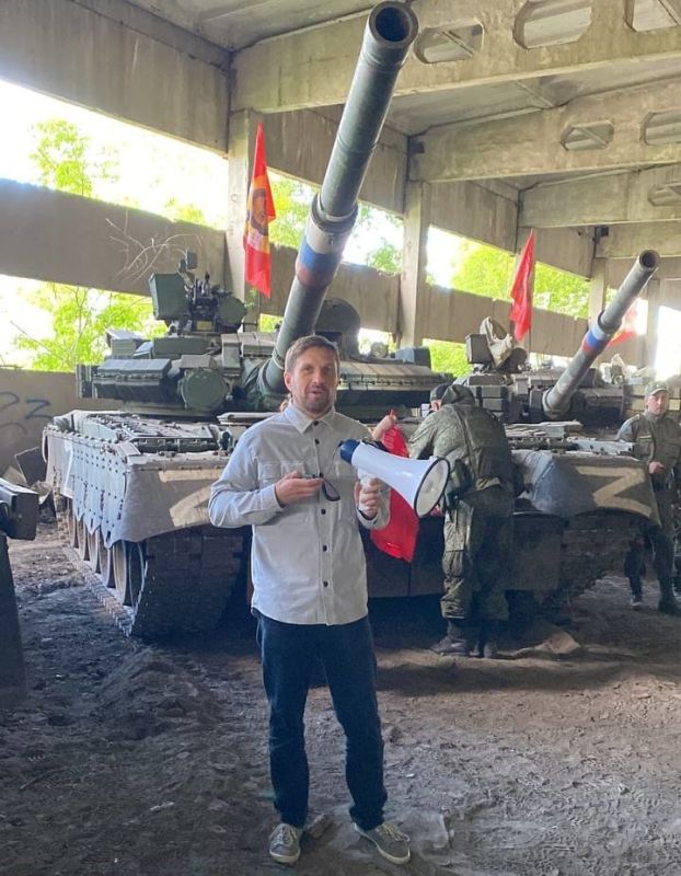 Штаб Захара Прилепина предложил поощрить лучшего военкора миллионом рублей