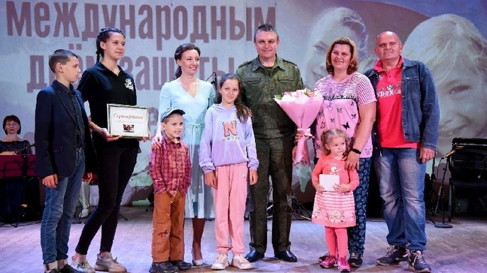 ������ �������� �������� �������� ������������� ����� 18 ����������� ����� � ���