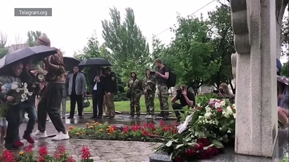 ������ �������� � ������������� ������� ������� ������ �����, �������� �� ��������� � ���������� �������� ��������� ������