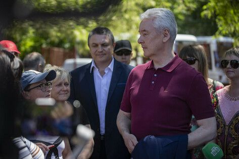 Глава ЛНР и мэр Москвы посетили школу № 29 и производственную базу "Луганскводы"