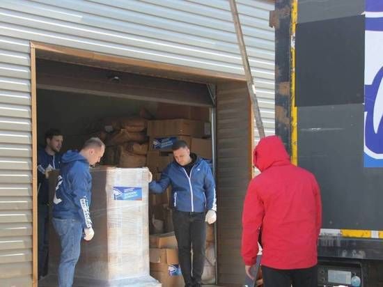 Николай Воробьев: «Единая Россия» и ее социальные партнеры активно участвуют в оказании гуманитарной помощи ЛДНР