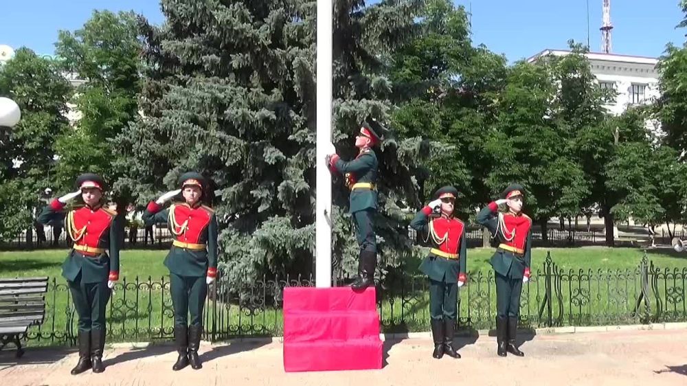 � ���� ������������ ��� ������, ����������� �������� ��� ������� ������ ��������� ������ ������� � ������������� ��������� �������� ���������������� ����� ���������� ���������, ������� ���������� � ������ �. ��������