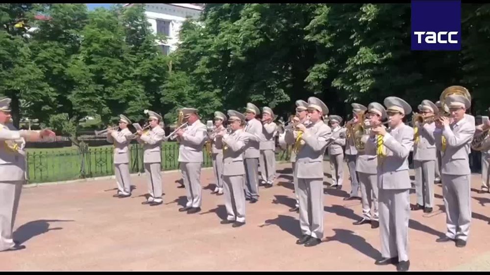 ������������� �������� ����� � ����� ��� ������ � ��������