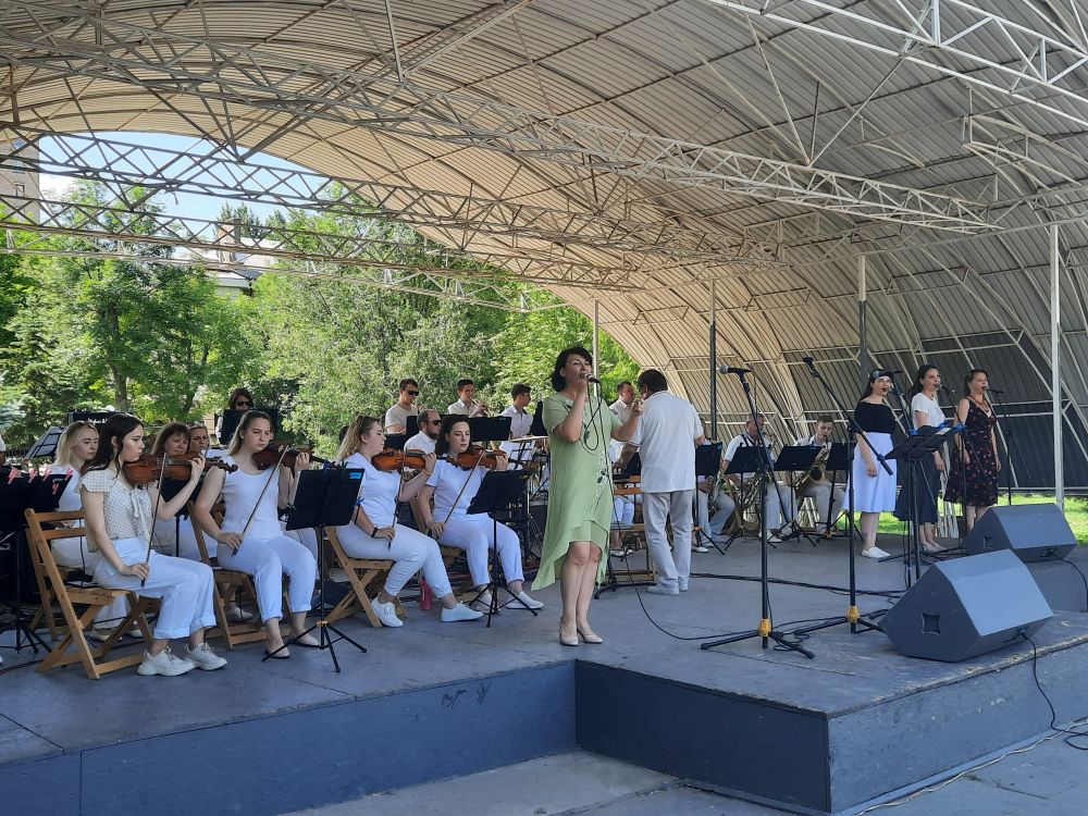 ����� ��������� ������ � ����� ������ �������� ���������� ���������� ��������� �� ��� ������