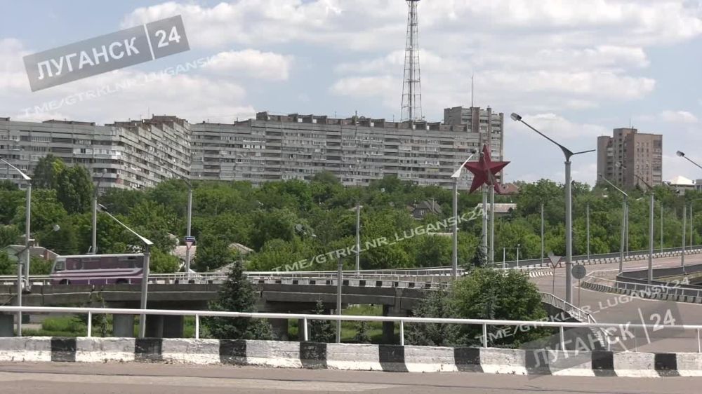 Выпускники казачьего кадетского корпуса имени маршала авиации Александра Ефимова отправились в Санкт-Петербург на праздник выпускников средних общеобразовательных школ «Алые паруса»