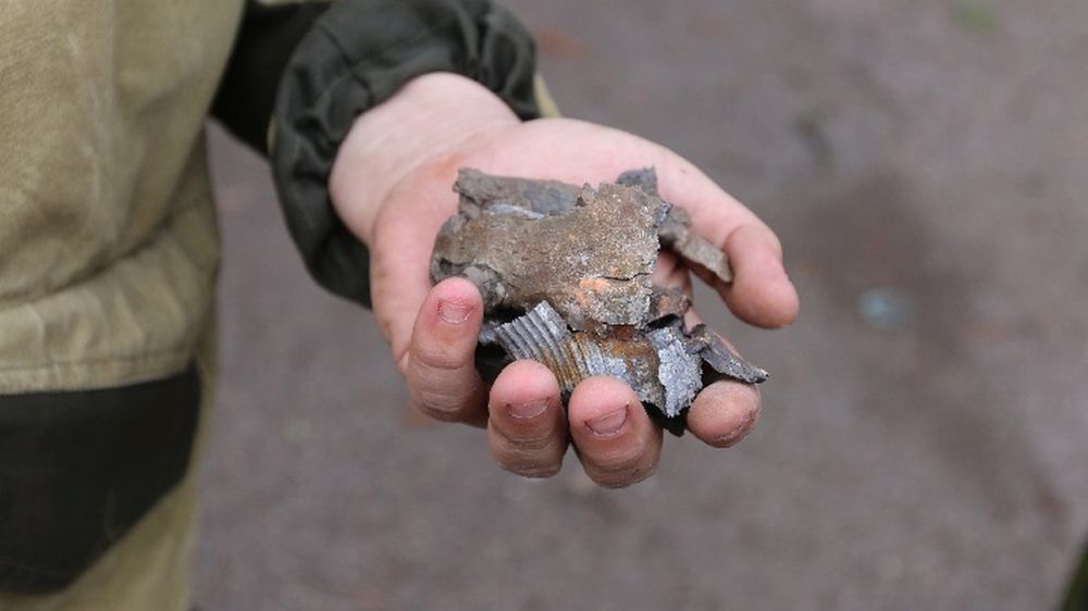 Группа российских журналистов и общественников попала под обстрел в районе Северодонецка