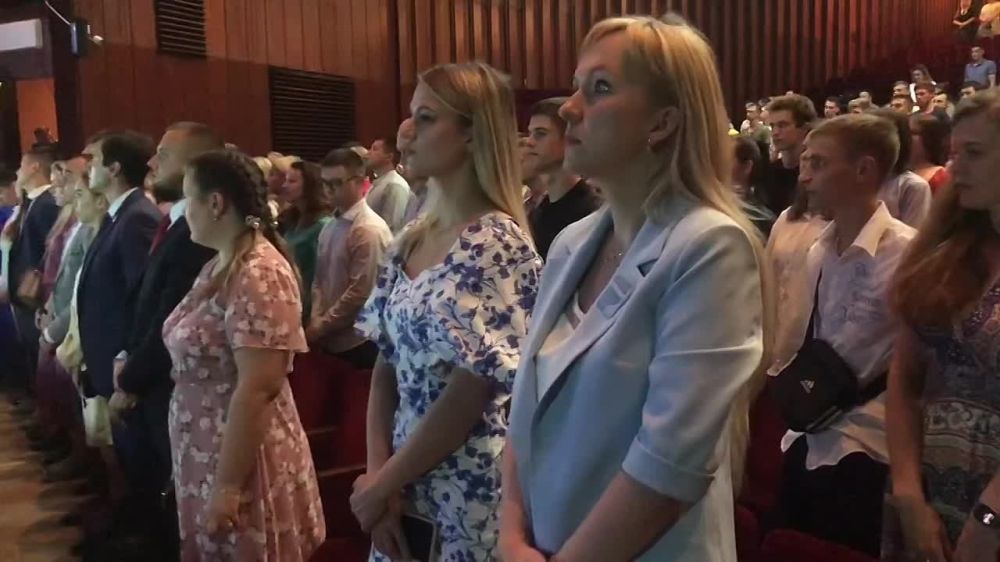 ����� ���. ����� 100 ������� ������� ���������� �������� ������� � ���� �������������� �����������, ������������ ���...