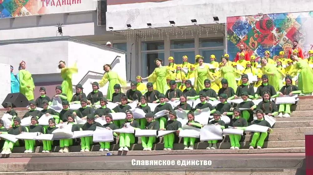 Заместитель Председателя Правительства Анна Тодорова приняла участие в Международном фестивале славянских народов «Славянское единство» в Брянске