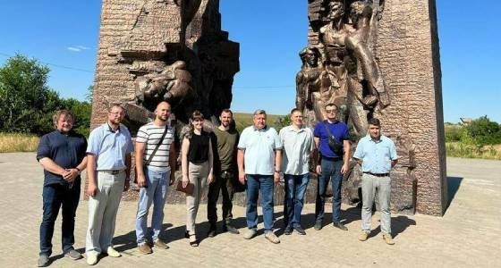 ����������� ���� ��������� ���������� ������������� ��������� "������������" � ����������