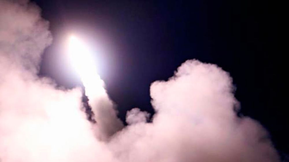 � ��� �������� �� �������� �������� 4 �������� ���� HIMARS ���