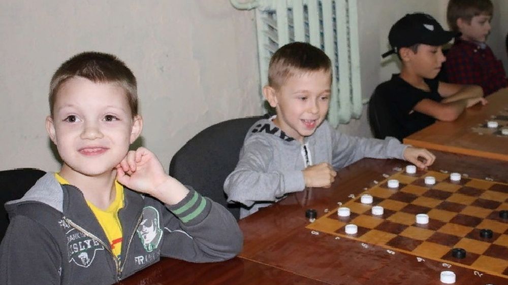 � �������� ������������ ����� ������������� ���� � ����� ��� �����