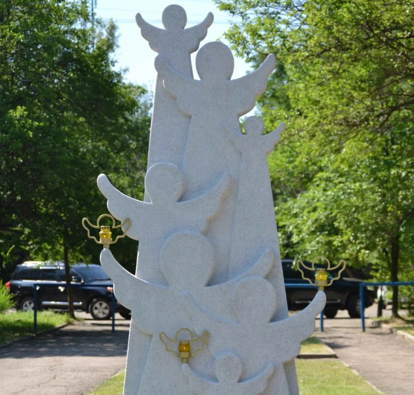 Из выступления посла Луганской Народной Республики в России Родиона Мирошника на онлайн-конференции, посвященной памяти детей Донбасса, погибших вследствие вооруженной агрессии украинских неонацистских формирований: