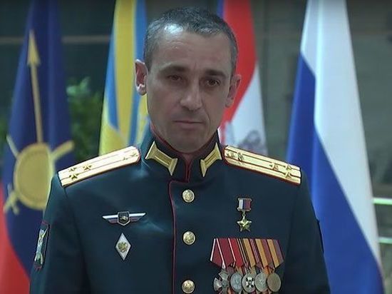 Герой России рассказал южноуральцам, как освобождают Донбасс от нацистов