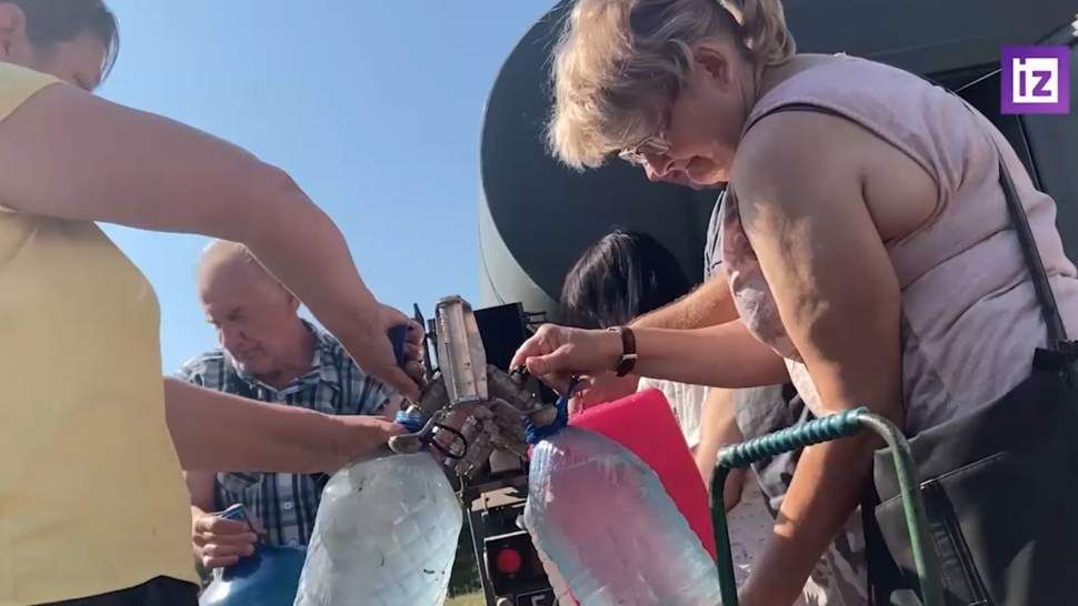 Военные ВС РФ доставили воду и хлеб в освобожденный Лисичанск