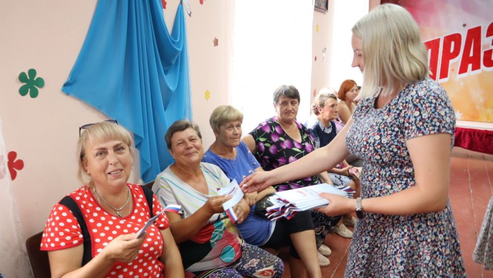 Светлана Гизай: Душевно пообщались с жителями села Раёвка Славяносербского района