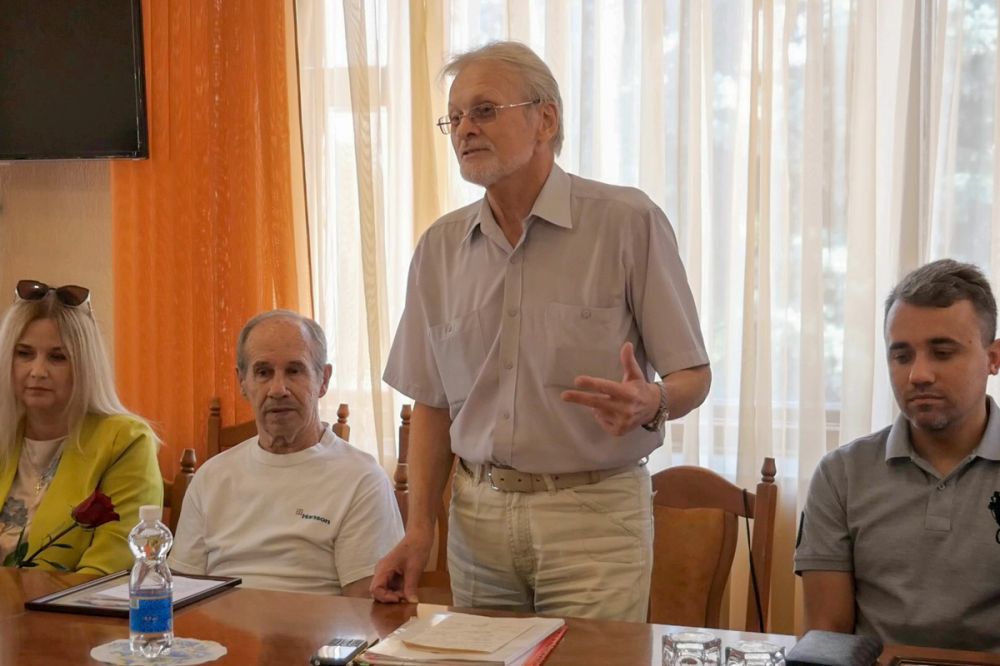 С Днём физкультурника поздравил Юрий Теликанов луганских спортсменов