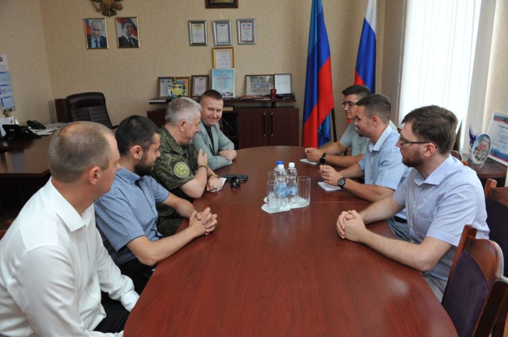 17 августа в Луганске состоялась встреча депутата Государственной Думы Федерального Собрания РФ, члена Генерального совета...