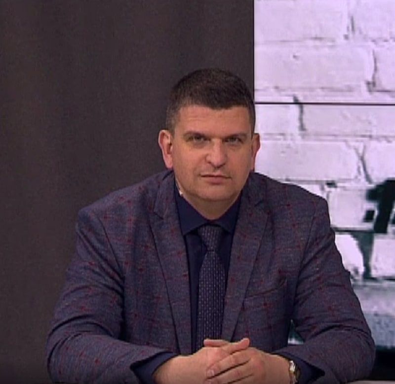 Заместитель Председателя Народного Совета ЛНР Олег Коваль в эфире телерадиомарафона «Zдесь и сейчас» на телеканале «Луганск 24» рассказал о встрече с работниками Донбасского государственного технического института