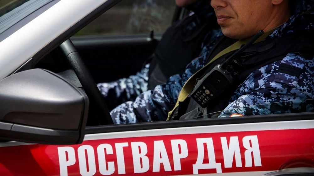 Школы на освобожденных территориях обеспечат вооруженной охраной