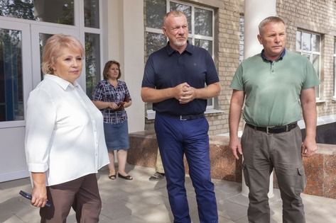 Представители Волгоградской области ознакомились с ходом восстановительных работ в Станице