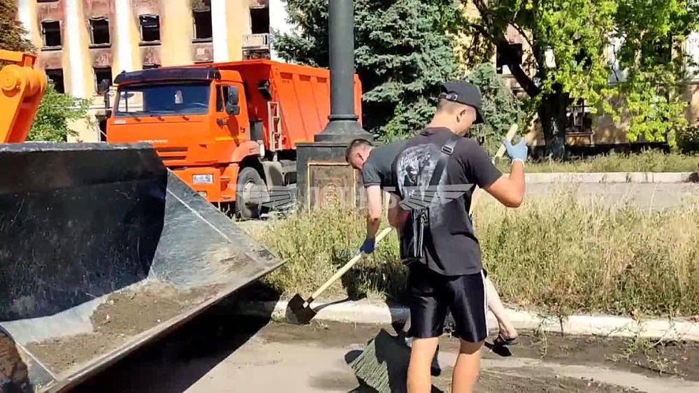 � ���������� ������ �������� � ��������� ��������� 15 ����� �������