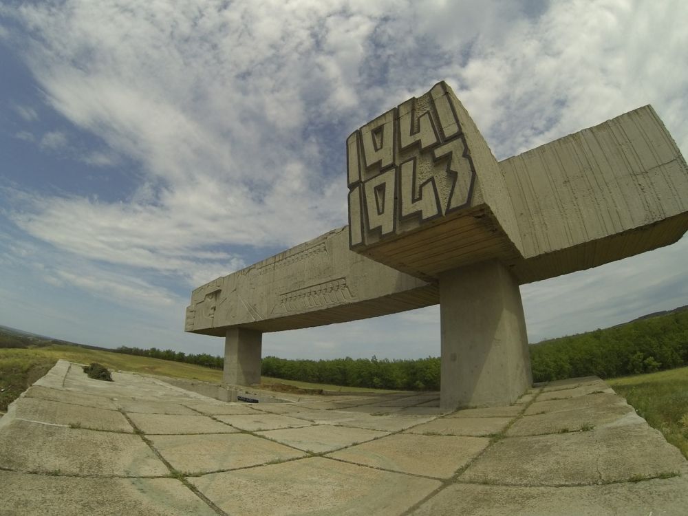 ����� �����-����� ������� ���� ������ � ������������� ����� �������� ����