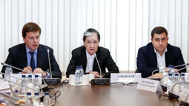 � ������� ���������� ������� � �������� ���� ��������������� �������� �����