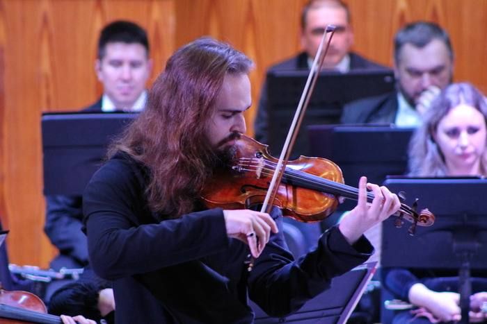 ��������� ���������� ������� � ���������� ���� ���������� ������ ������� � �������� 77-�� ������ ��������� ������������� ����������, �������� ������ "����������".