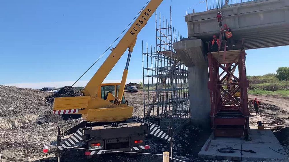 ���������� ��������� ���������� ��������� ���� � ��������� ���� ����� ������ �� 3-� ��������� ���������� ���� ������� ������� � ������� � ��������-��������� ������, �������� ������������� ���