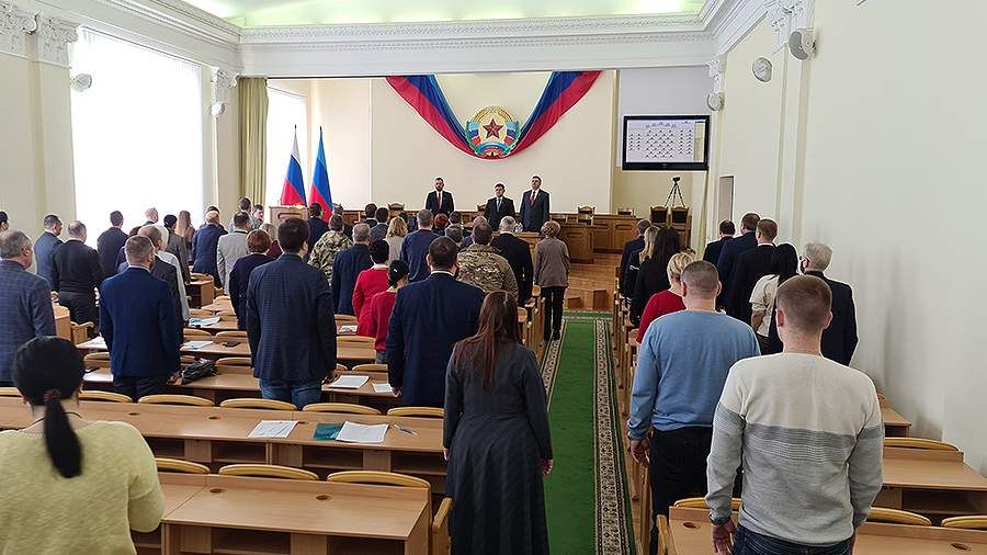 Парламент ЛНР единогласно принял закон о референдуме