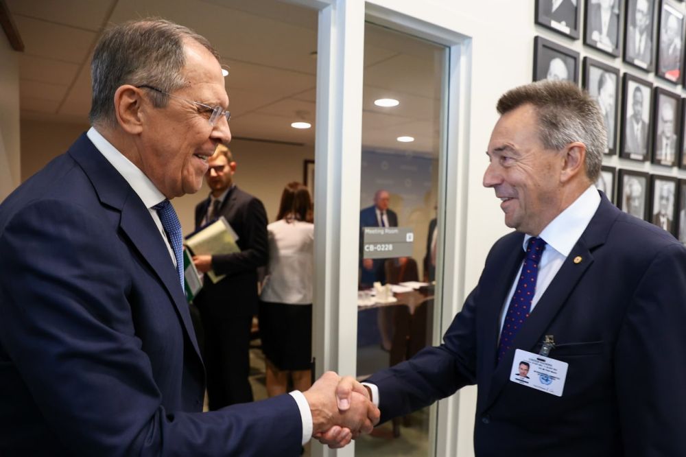 21 �������� ��� ������ 77-� ������ ����������� ��������� ��� ���������� ������� �.�.������� � ����������� �������������� �������� �������� ������ (#����) �.��������