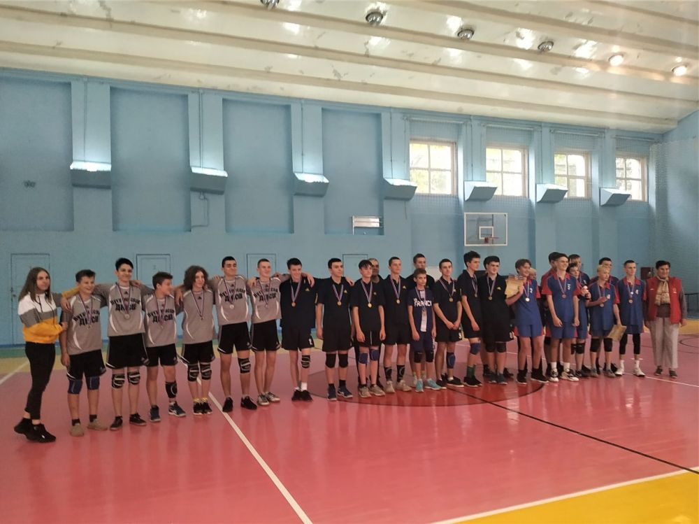 ������ �� ��������� ����� ������� � ������ ��������� � �������� � 80-����� �������� �������