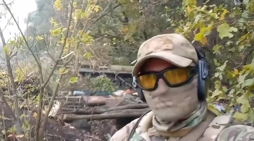 Борис Рожин: Привет с фронта от артиллеристов 2-го армейского корпуса Луганской Народной Республике