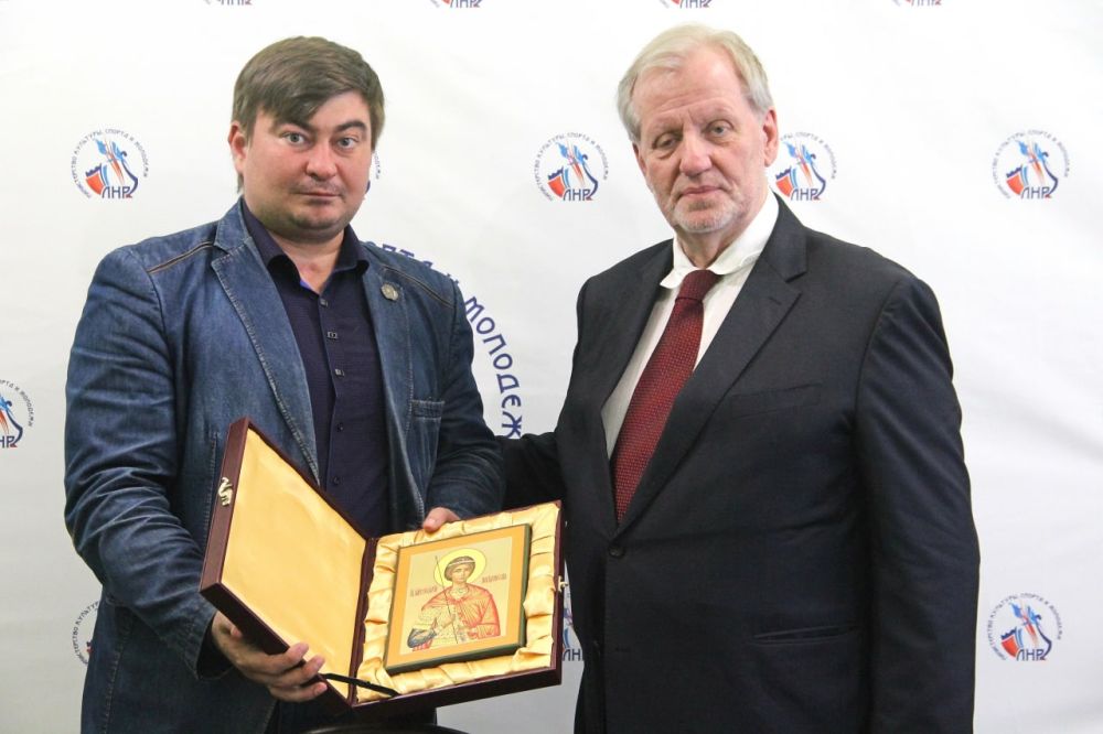 ���� ��� � ��� �����-̻ �� ������, ������������ ����������� ����� � ���������� �������� �� ������ �������� ��, ��������� ���������� � ��������������, �������� � �����-������ ������������