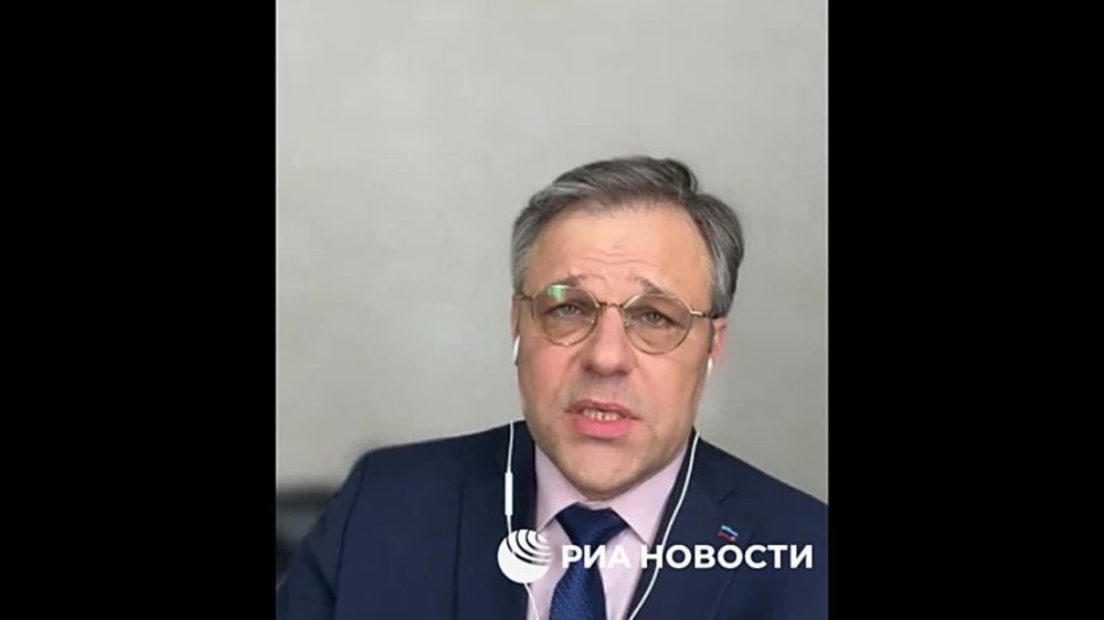 Луганск не рассчитывает на признание Запада и не будет тратить на это время, заявил глава представительства ЛНР в РФ Родион Мирошник