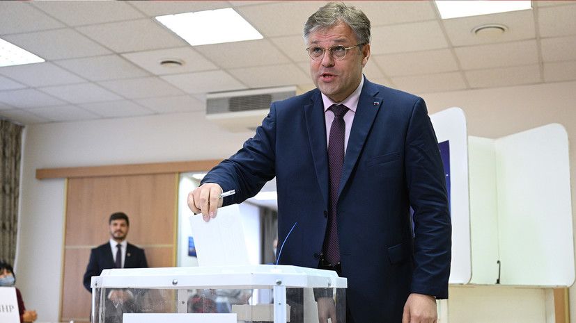 Мирошник: решение о статусе украинского языка в ЛНР не принято