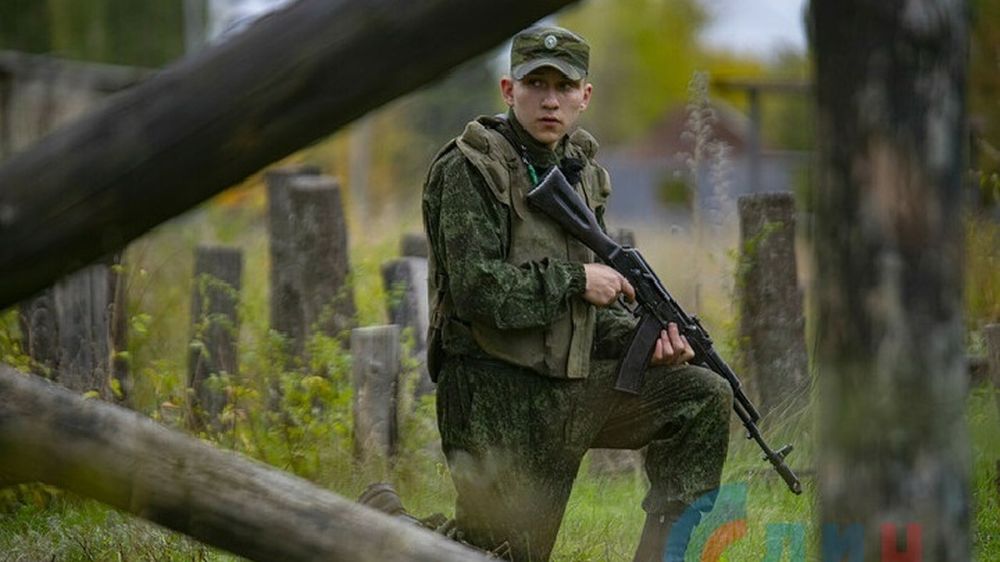 В ЛНР проверили уровень подготовки кадетов