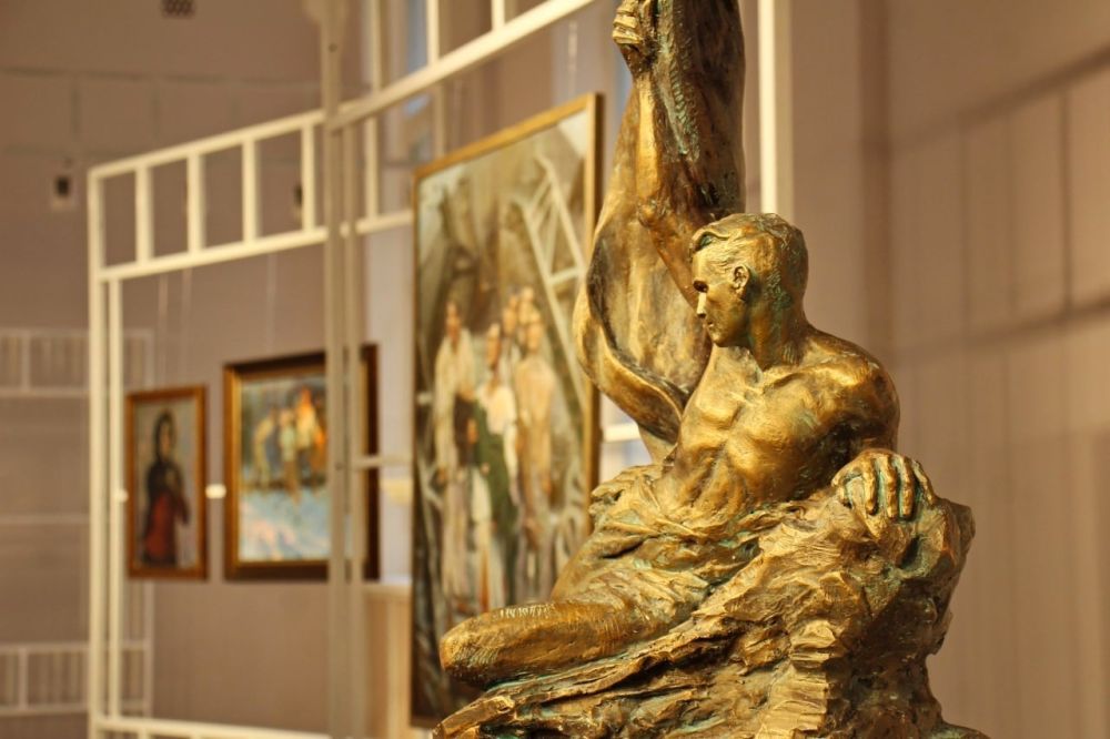 ��������, ����������� 80-����� �������� �������� ������� ��������� � �����