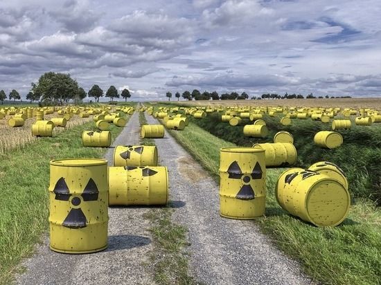 В ЛНР заявили о возможности передачи США ядерного оружия Киеву