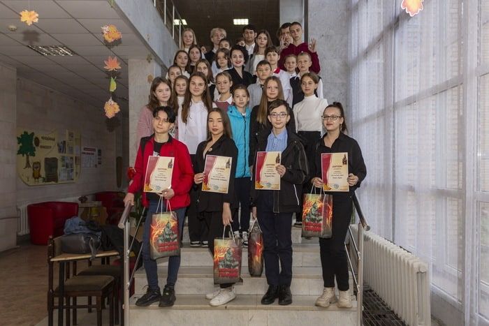 ��������� ����������� ����������� ������-������ "��� �������� ������", ������������ 80-����� ��������...