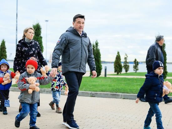 ������ �������� � ����� ������-������ ��������� �����-����� �� ���, ��������� � �����������