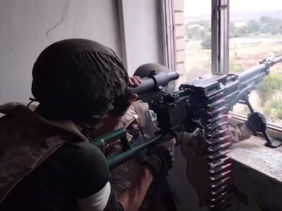 «Город окапывается»: военкор Сладков рассказал о ситуации в Кременной