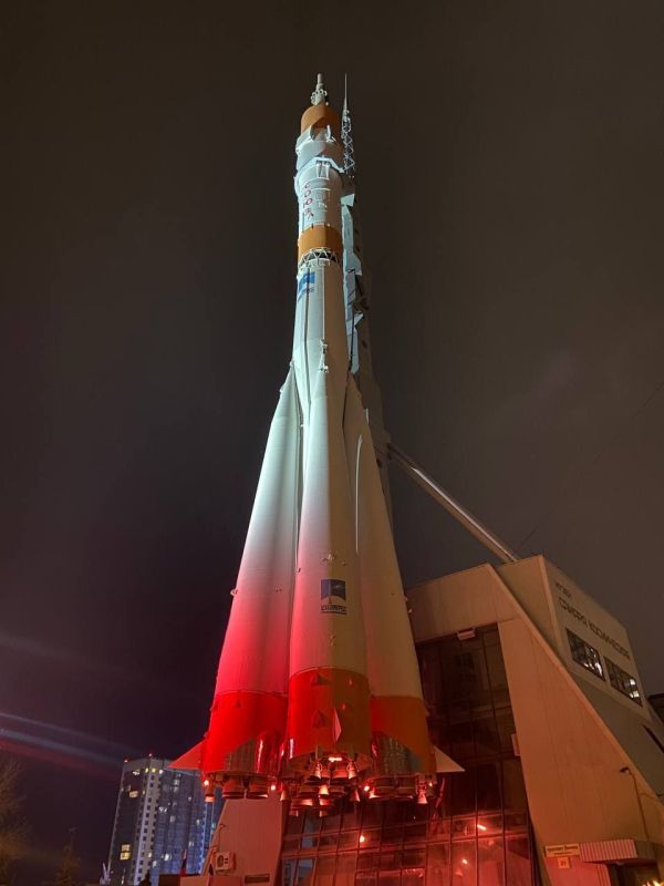 � ������ ������������� ������ ������ �������, ������� �������� � 24 �� 26 ������� � ������, ���������� ���������� �������� 24� � ������� ����������� �������� ������������ ����� ������ �, ������� ��, ����������� �� ���������� �����