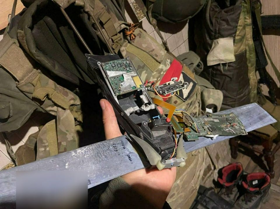 ������� ���������� �������� ������������� ������������� ����-��������� Switchblade 300. ����������� ������� ��������� ������� ������������ � ��������� �������