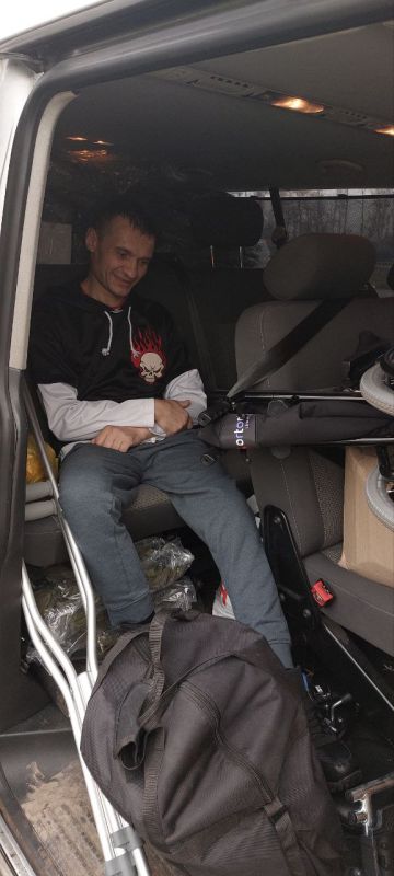 Родион Мирошник: Несколько месяцев назад мы собирали средства на санитарный автомобиль для транспортировки наших раненных в столицу для получения специализированной помощи